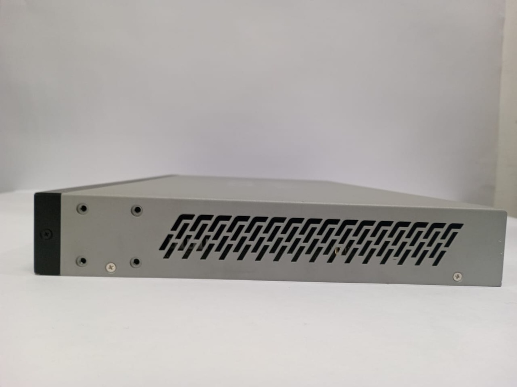 Switch SF-200-48 No poe - 48 Puertos SLM248GT Cisco