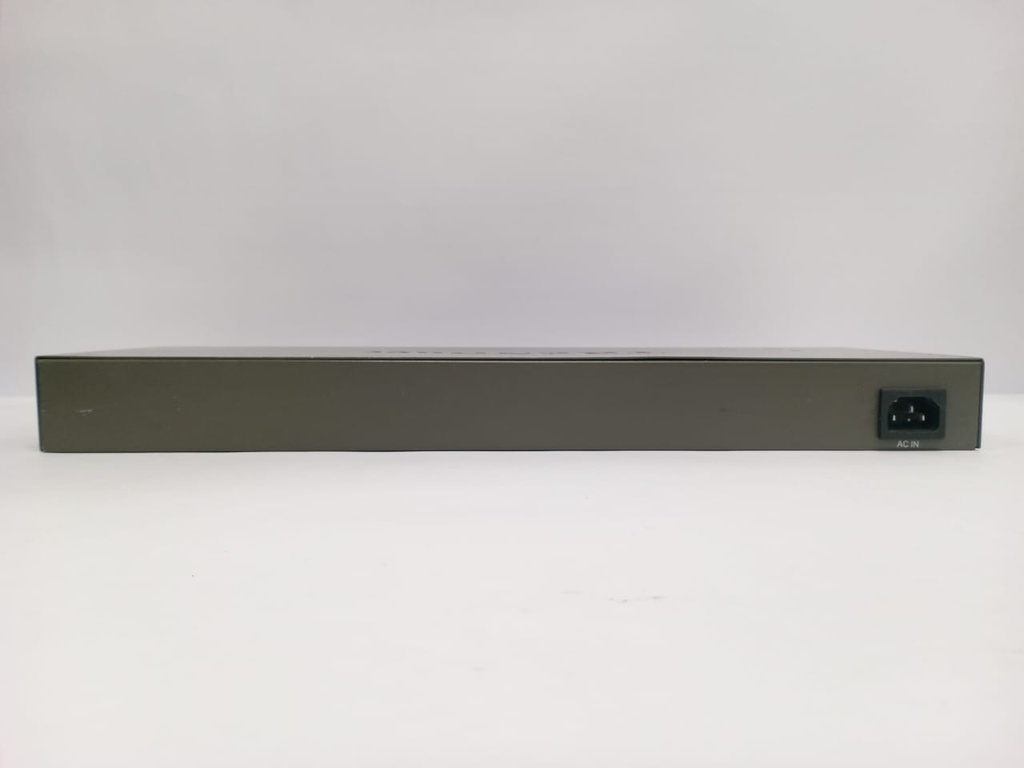 Switch Teg-S224 No Poe - 24 Puertos Trendnet